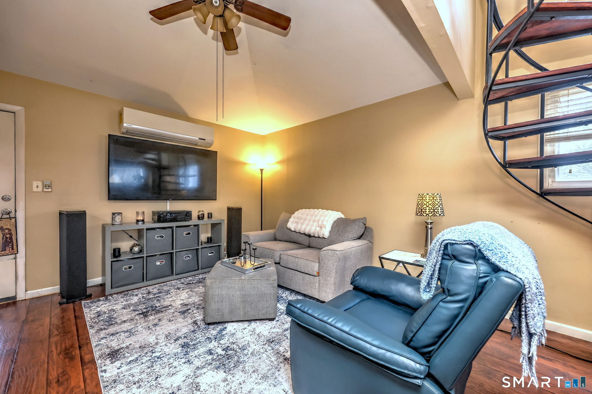 41 Chatham Lane Bristol CT 06010