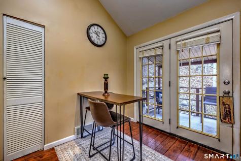 41 Chatham Lane Bristol CT 06010