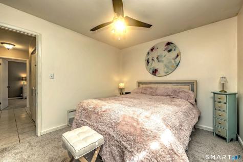41 Chatham Lane Bristol CT 06010