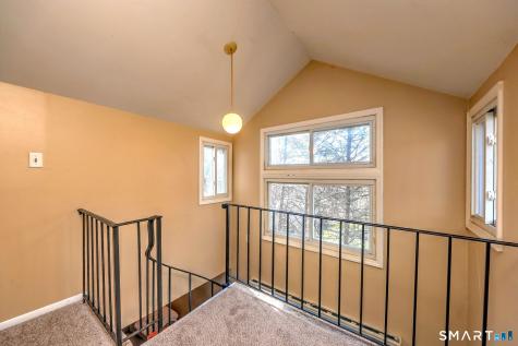 41 Chatham Lane Bristol CT 06010