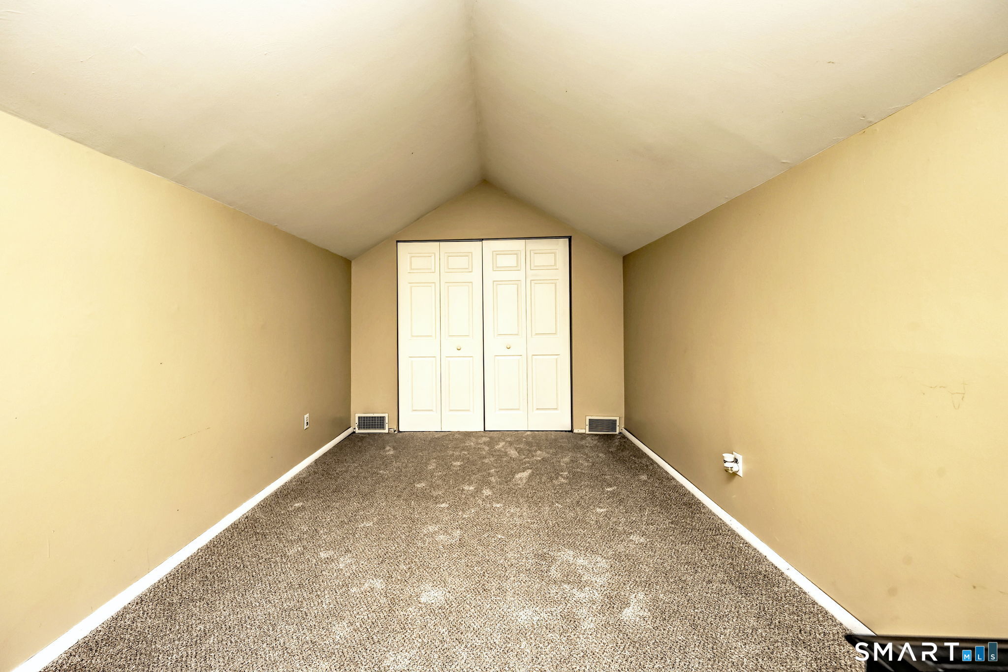 41 Chatham Lane Bristol CT 06010