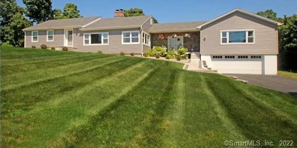 222 Blue Hills Road North Haven CT 06473