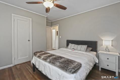 105 Skyline Drive West Haven CT 06516