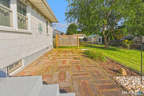 105 Skyline Drive West Haven CT 06516
