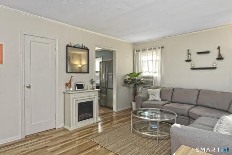 105 Skyline Drive West Haven CT 06516