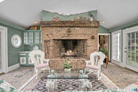 173 Highwoods Drive Guilford CT 06437