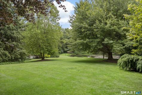 173 Highwoods Drive Guilford CT 06437