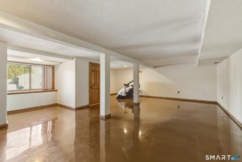 70 Foster Street Newington CT 06111