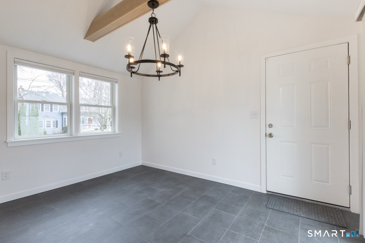 18 Maple Street Trumbull CT 06611
