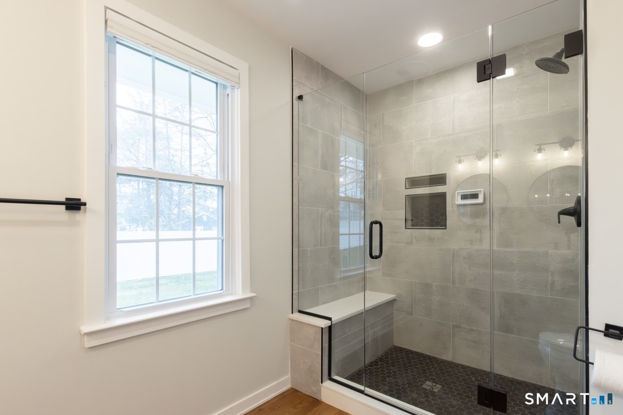 18 Maple Street Trumbull CT 06611