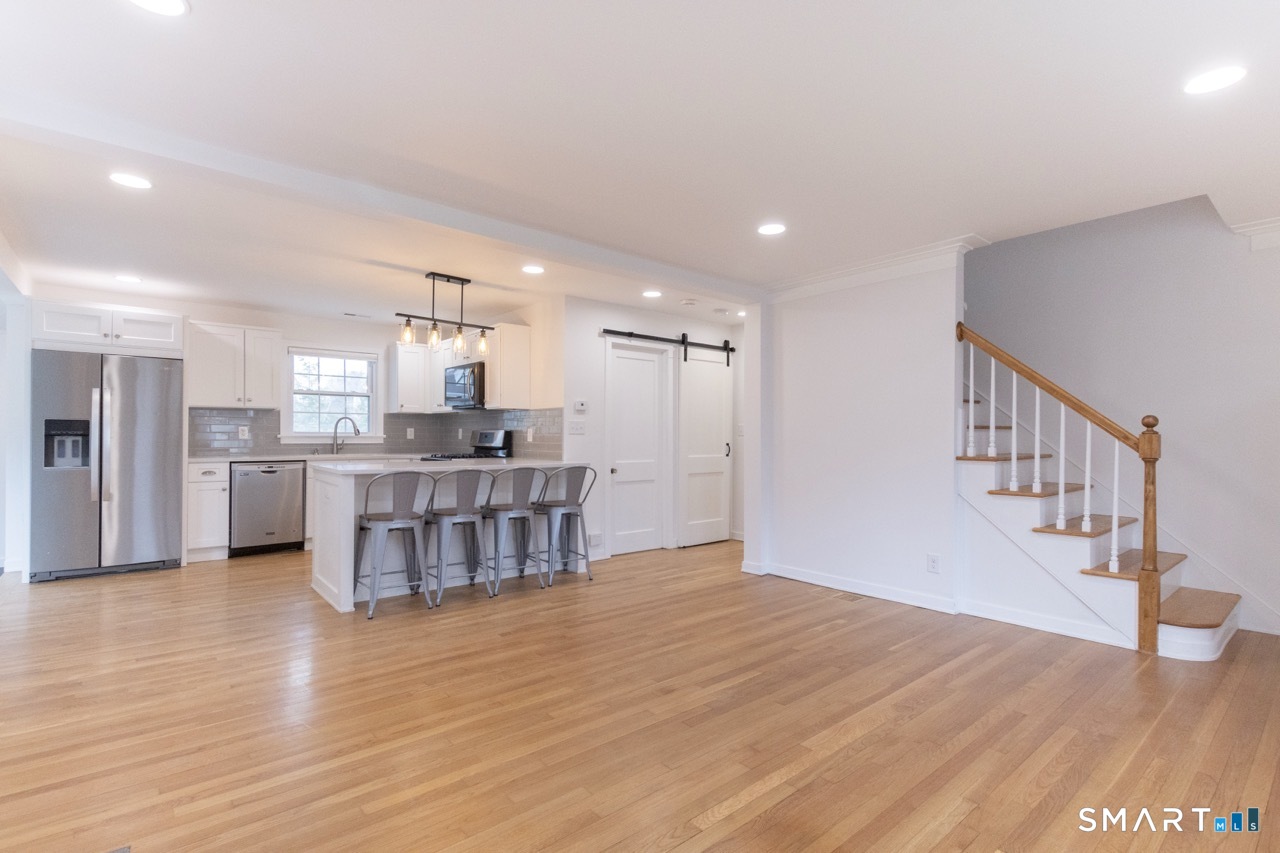18 Maple Street Trumbull CT 06611