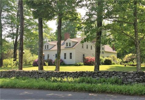 35 Brown Brook Road Southbury CT 06488