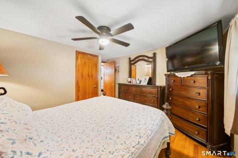 30 Knoll Street Waterbury CT 06705