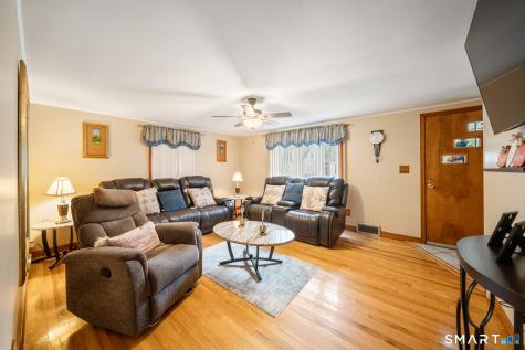 30 Knoll Street Waterbury CT 06705