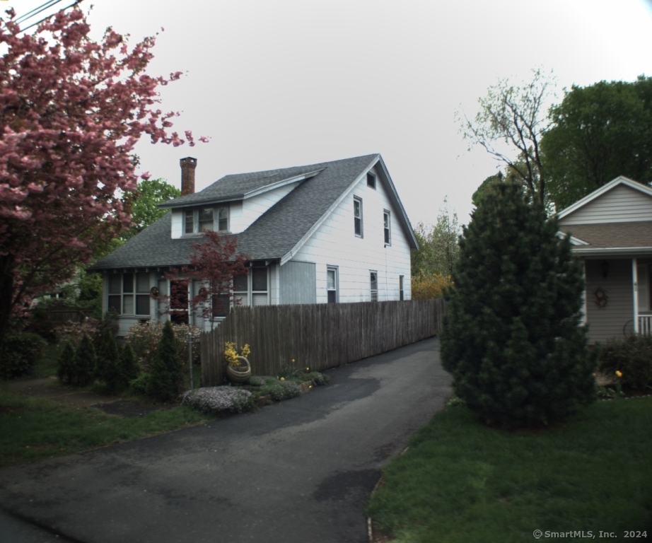 35 Pauline Street Stratford CT 06615