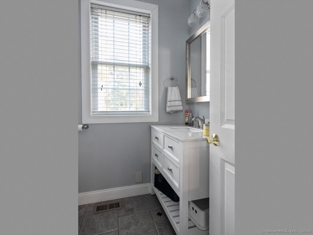 76 Fortins Cove Griswold CT 06351