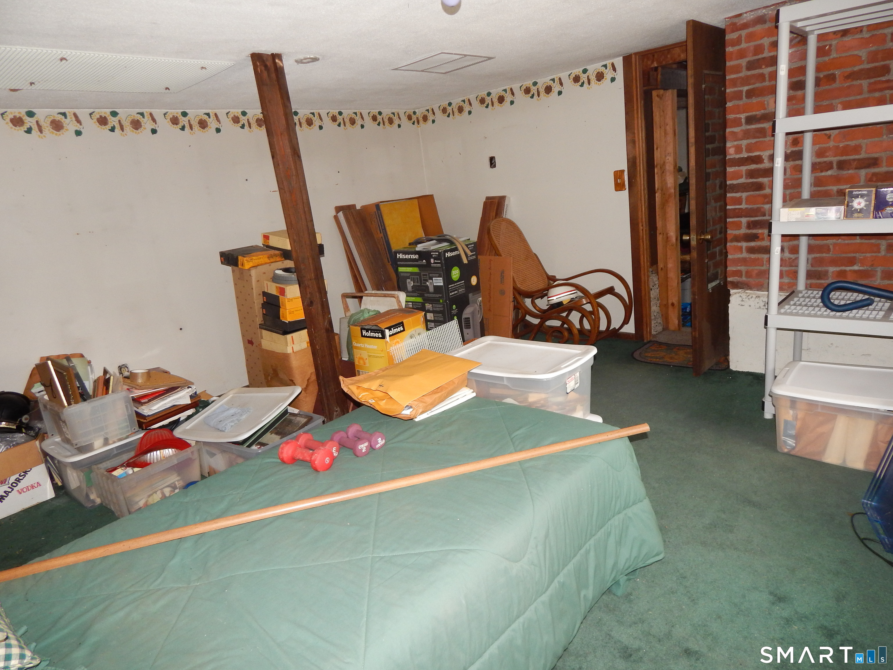 16 Frankie Lane Plymouth CT 06786