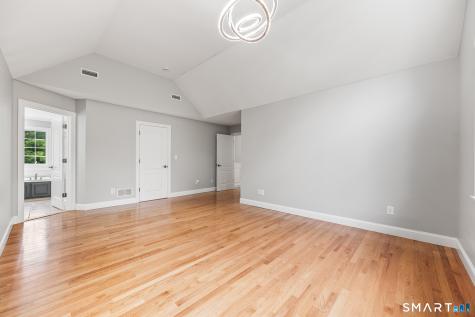 4 Romano Court Farmington CT 06032