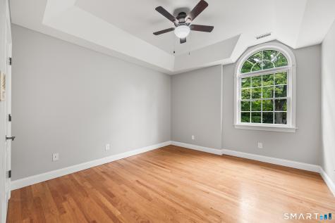 4 Romano Court Farmington CT 06032