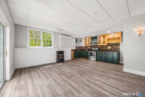 4 Romano Court Farmington CT 06032