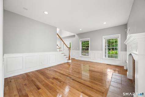 4 Romano Court Farmington CT 06032