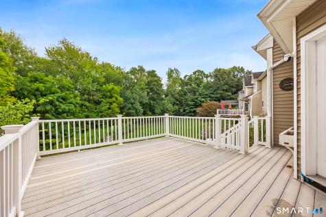 4 Romano Court Farmington CT 06032