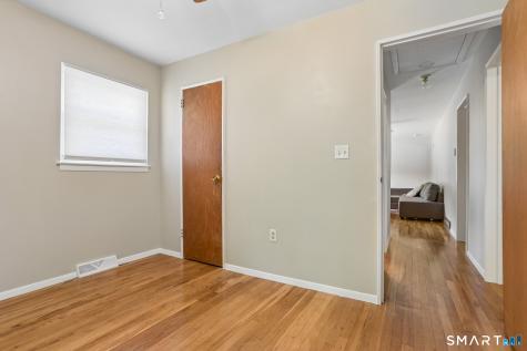 23 Ridgecrest Road Wallingford CT 06492