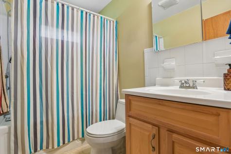 23 Ridgecrest Road Wallingford CT 06492