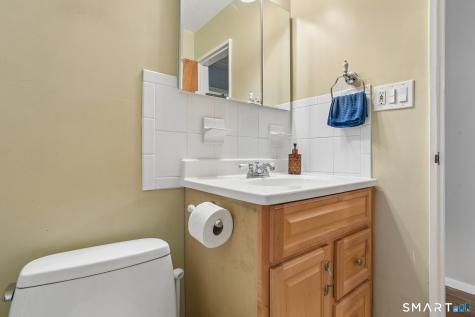 23 Ridgecrest Road Wallingford CT 06492