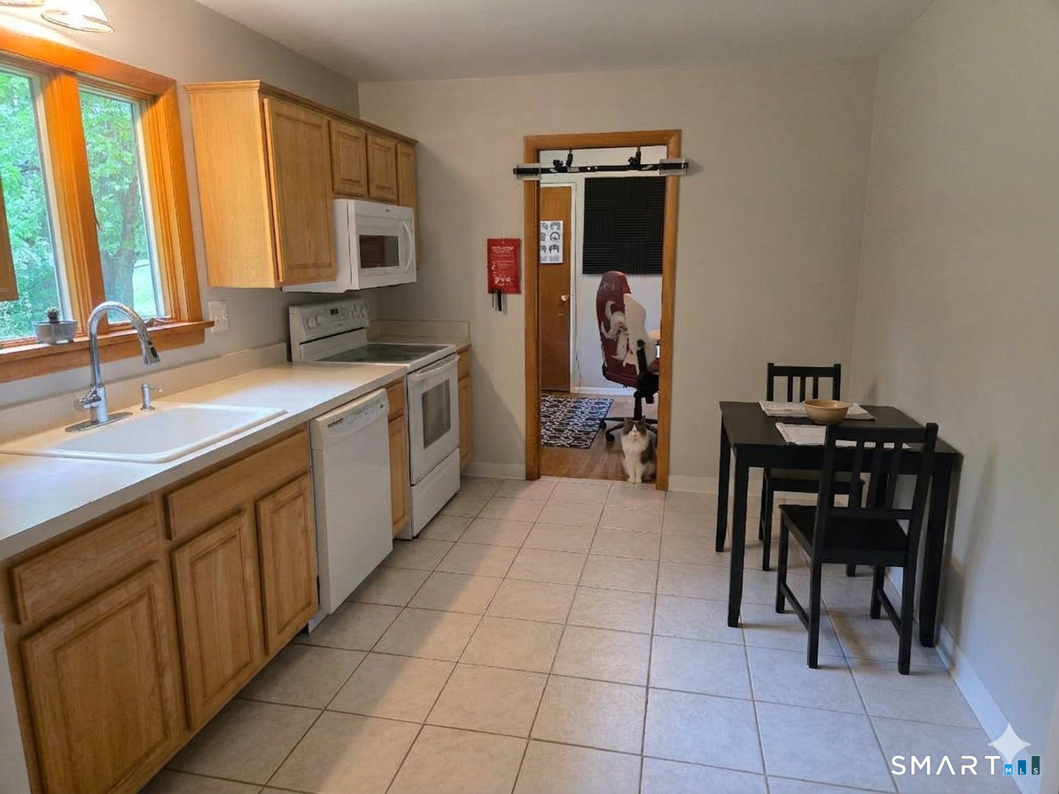 23 Ridgecrest Road Wallingford CT 06492