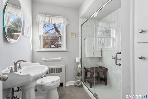 6 Acorn Lane Norwalk CT 06854