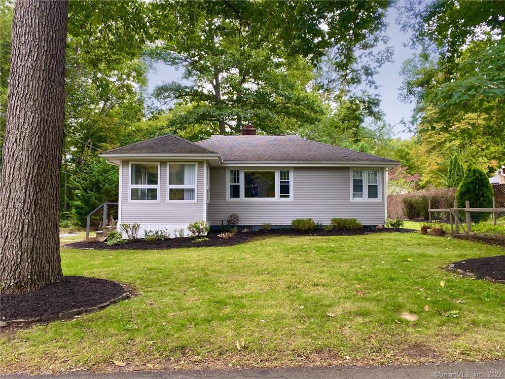 11 Oxford Trail Wallingford CT 06492