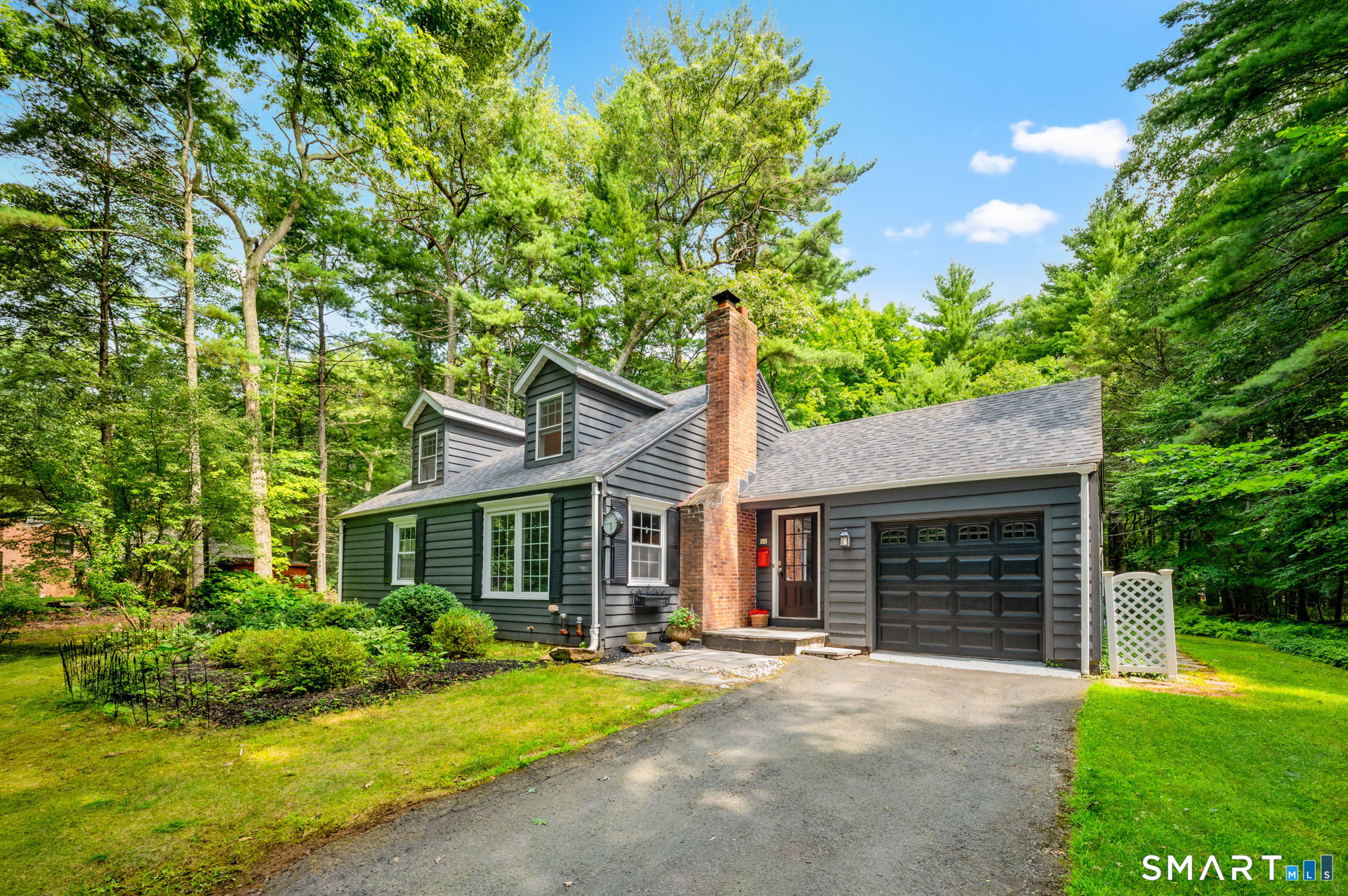 44 Climax Road Simsbury CT 06070