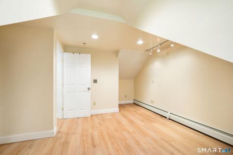 44 Climax Road Simsbury CT 06070