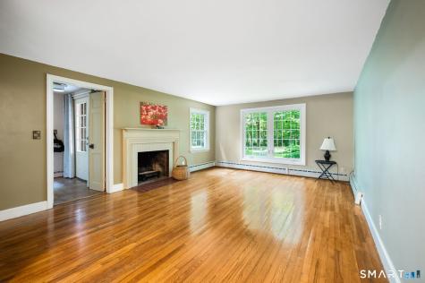 44 Climax Road Simsbury CT 06070