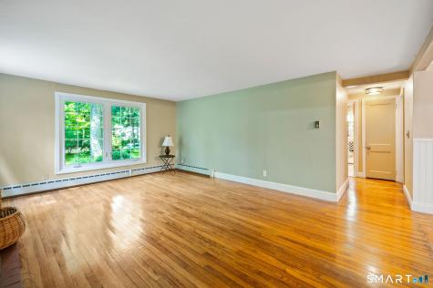 44 Climax Road Simsbury CT 06070