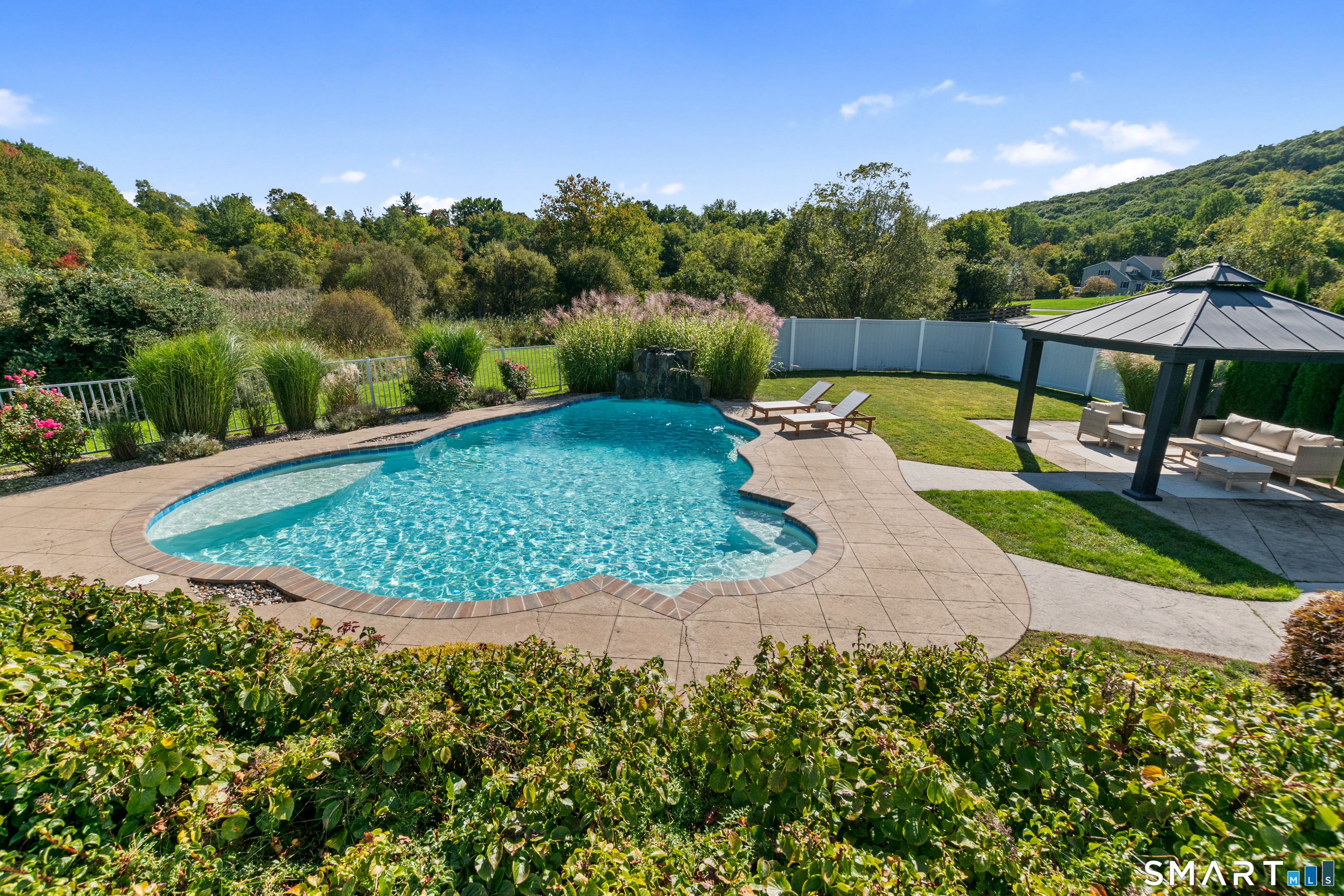 81 Pine Hill Road New Fairfield CT 06812