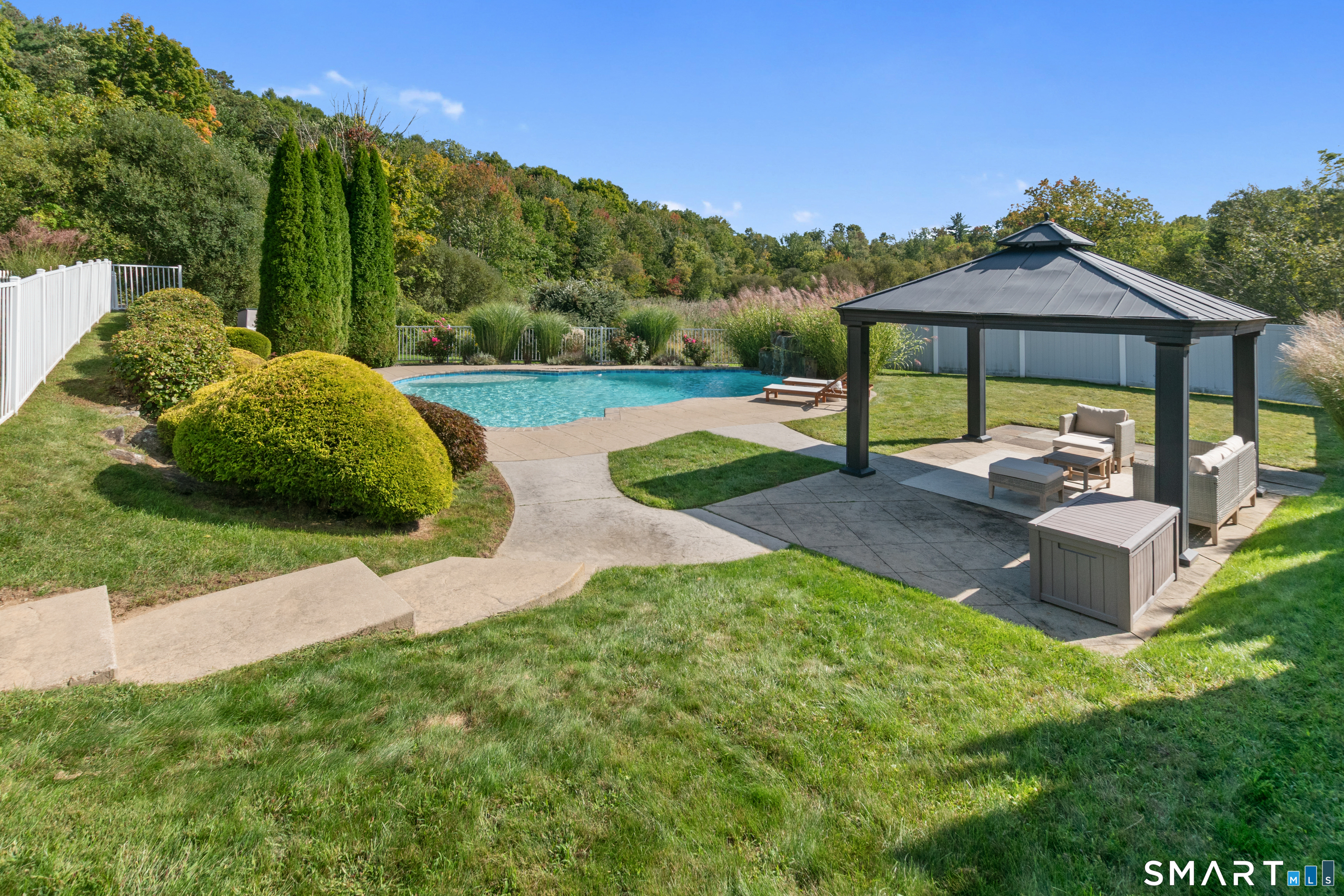 81 Pine Hill Road New Fairfield CT 06812