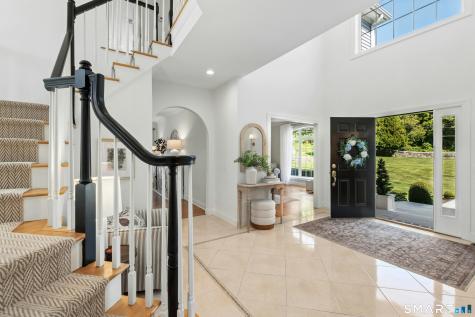 81 Pine Hill Road New Fairfield CT 06812