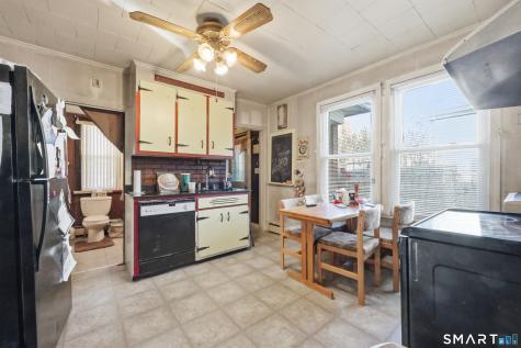 556 Boswell Avenue Norwich CT 06360