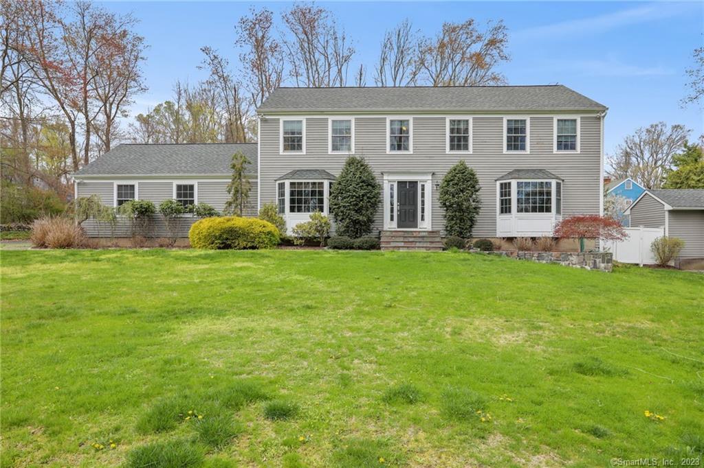 16 Cannon Drive Newtown CT 06470