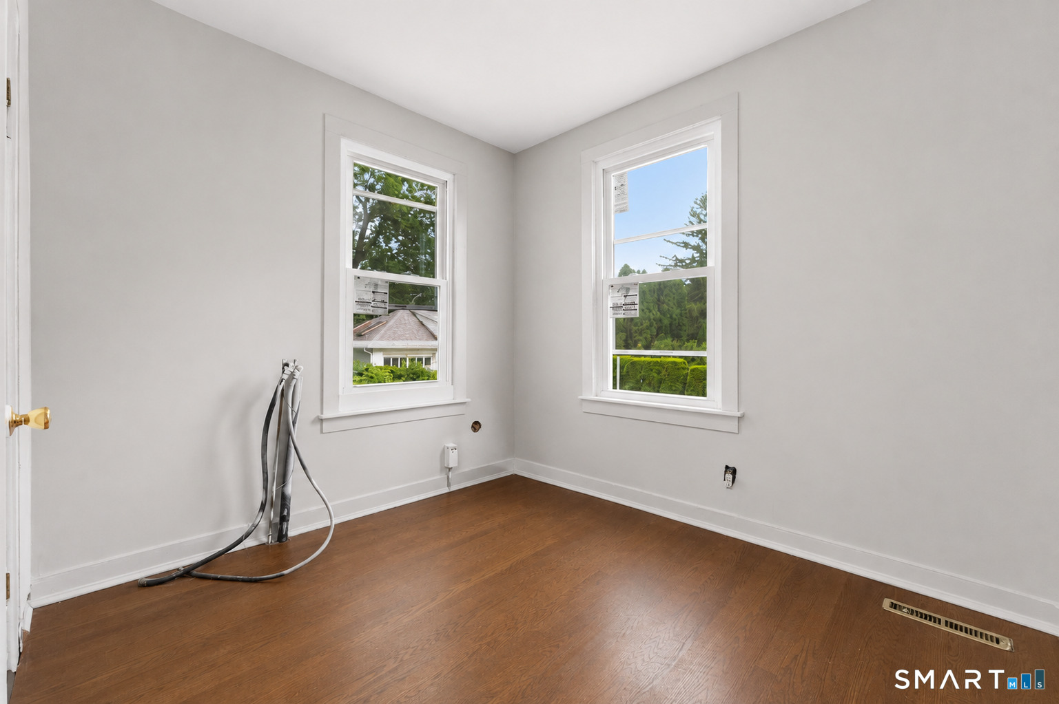 97 Summit Street Norwich CT 06360