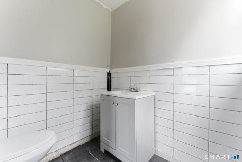 97 Summit Street Norwich CT 06360