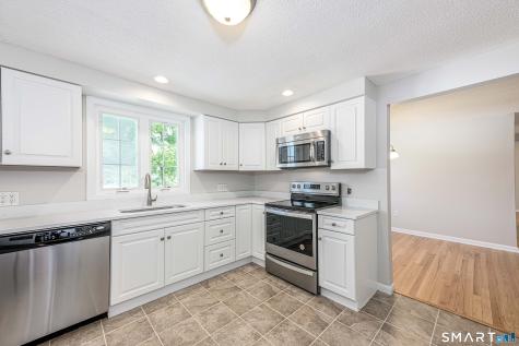 151 Quinnipiac Avenue North Haven CT 06473