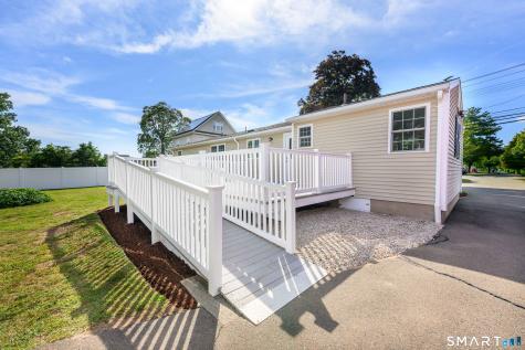 151 Quinnipiac Avenue North Haven CT 06473