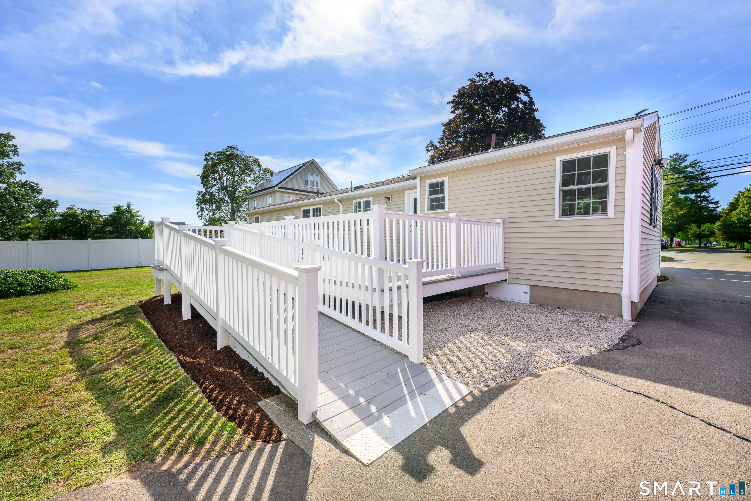 151 Quinnipiac Avenue North Haven CT 06473