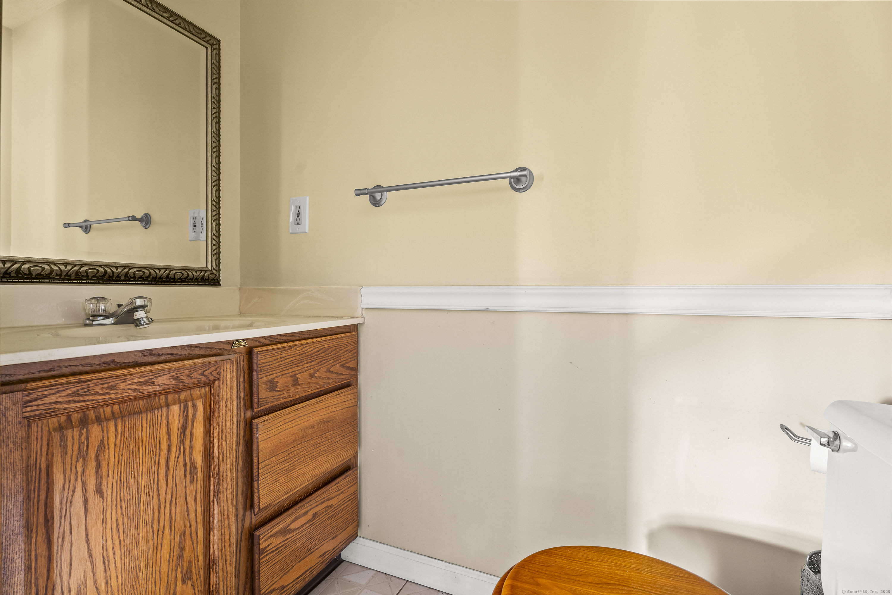 40 Melody Lane East Hartford CT 06118