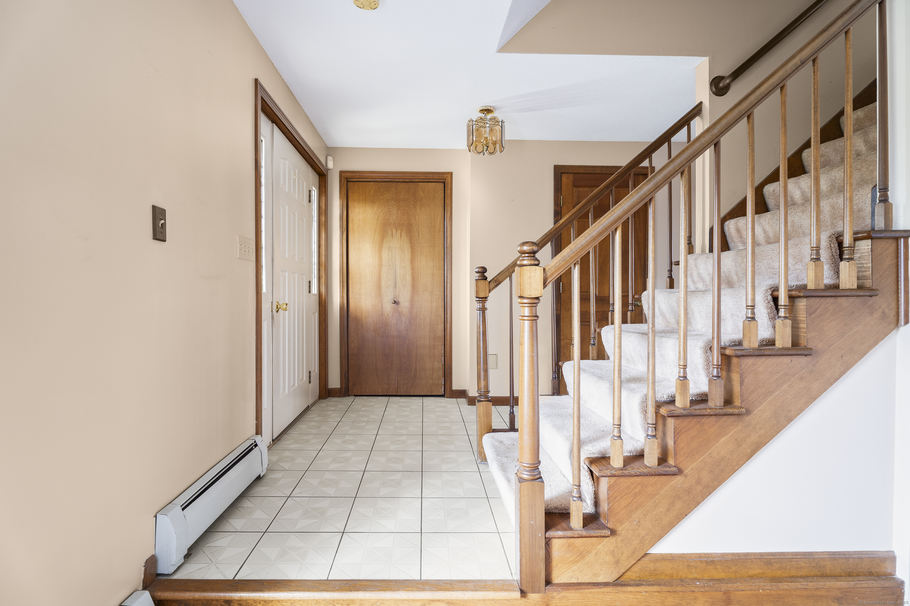 40 Melody Lane East Hartford CT 06118