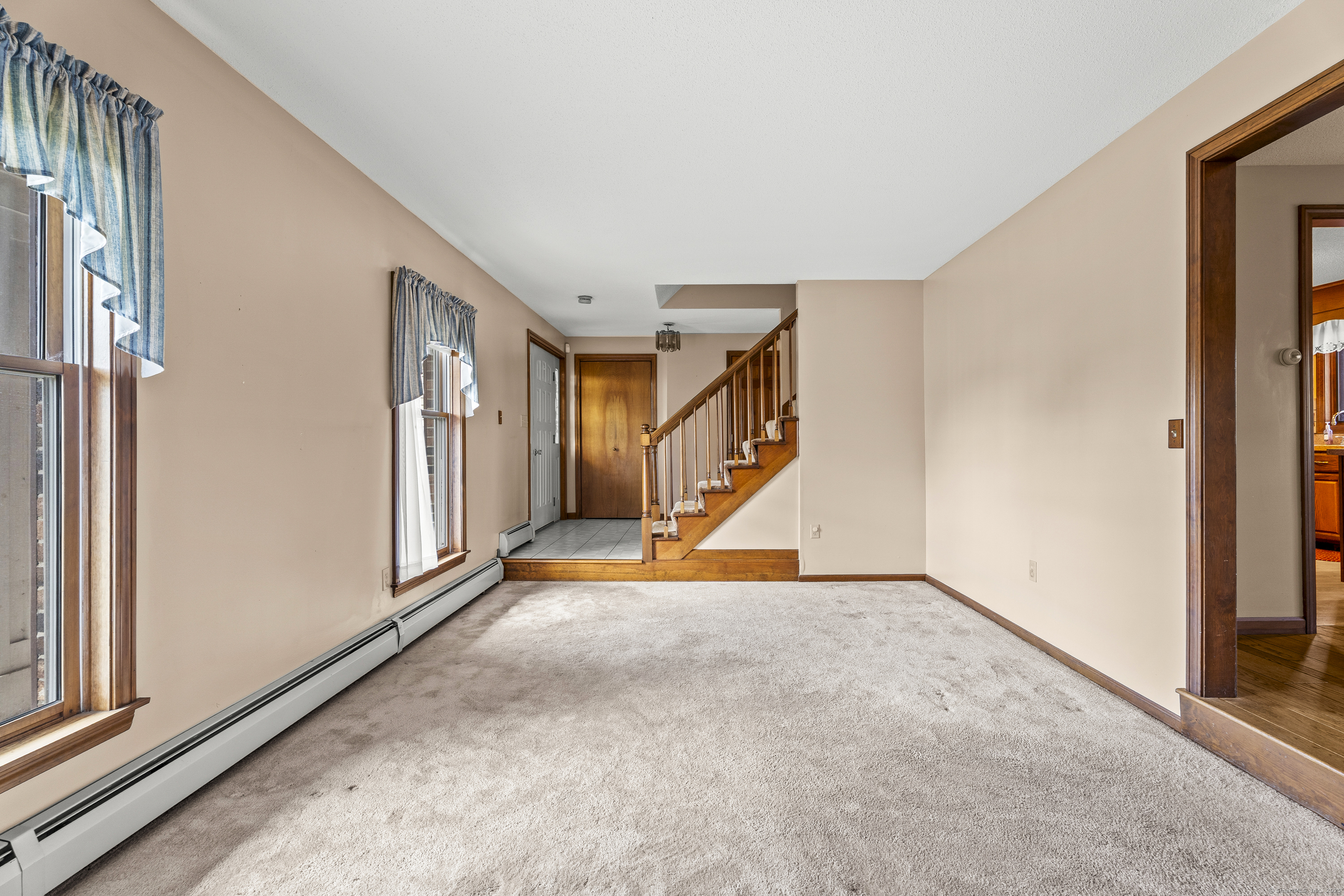 40 Melody Lane East Hartford CT 06118