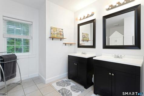 1488 Sturges Highway Fairfield CT 06880